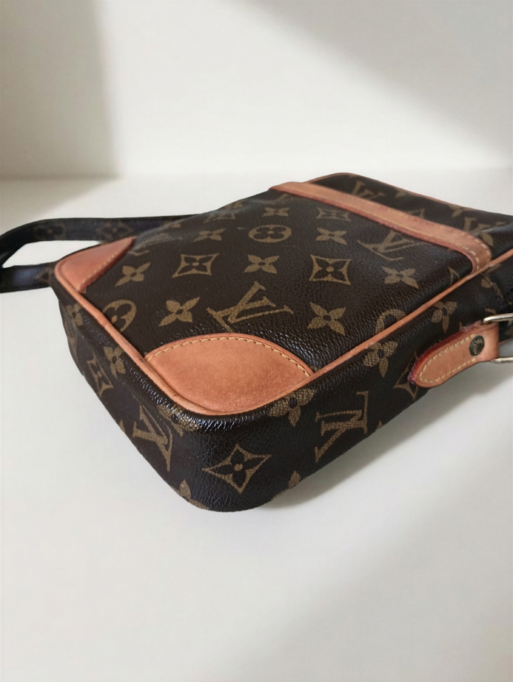 Louis Vuitton Monogram Danube Crossbody Bag Vintage 1995 ✨ COA - Picture 10 of 16